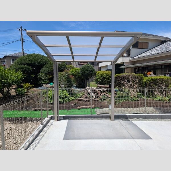 現地周辺 (駐輪場)