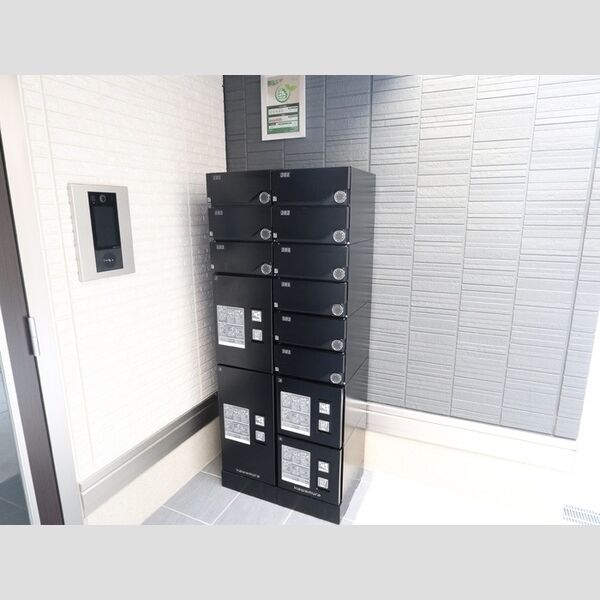 現地周辺 (宅配BOX)