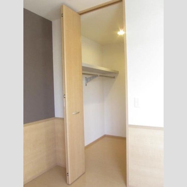 収納 (ウォークインクローゼット)