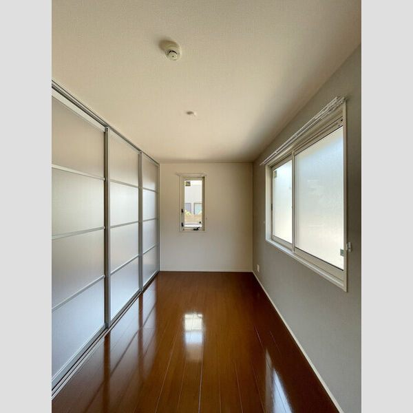 その他 (洋室5.7帖)