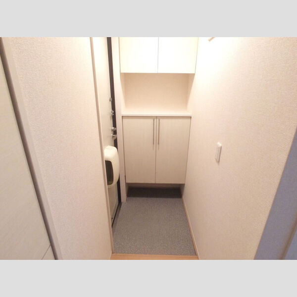 玄関 (玄関)