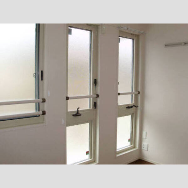 その他 (セジュール下瀬谷E棟103)