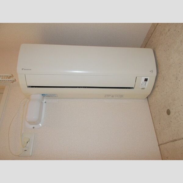 その他設備 (エアコン)