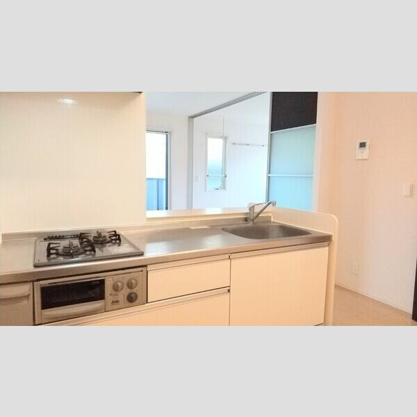 キッチン (対面式システムキッチン)