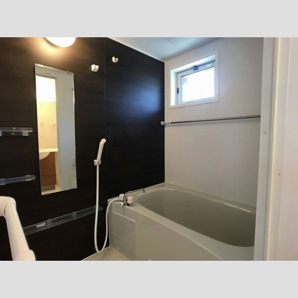 バス (浴室換気乾燥機付バスルーム)