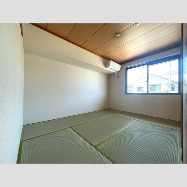 その他 (和室6帖)