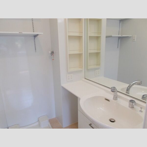 洗面所 (パウダールーム)