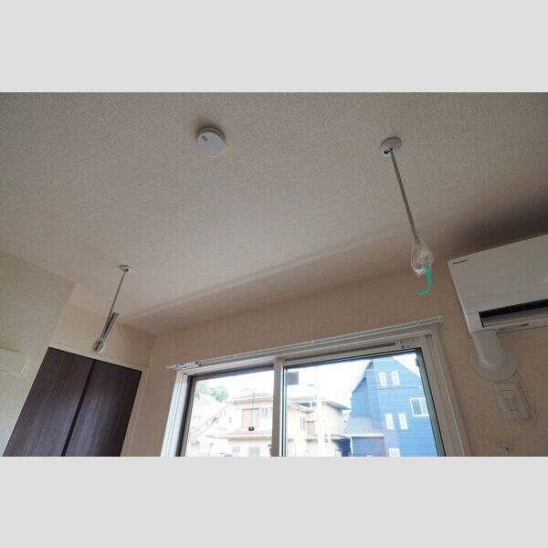 その他 (室内物干し)