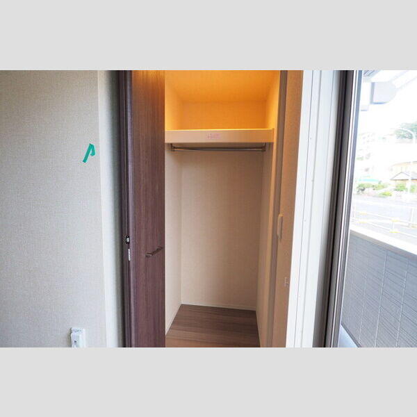 収納 (クローゼット)