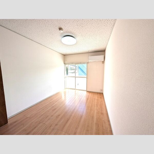 居室・リビング (洋室)