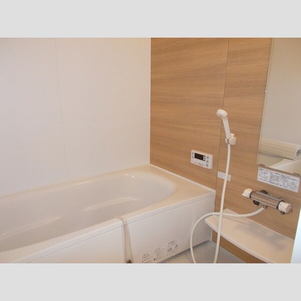 バス (浴室換気乾燥機付ユニットバス)