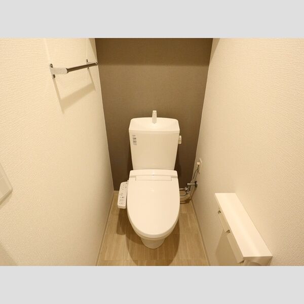 トイレ (温水洗浄便座)