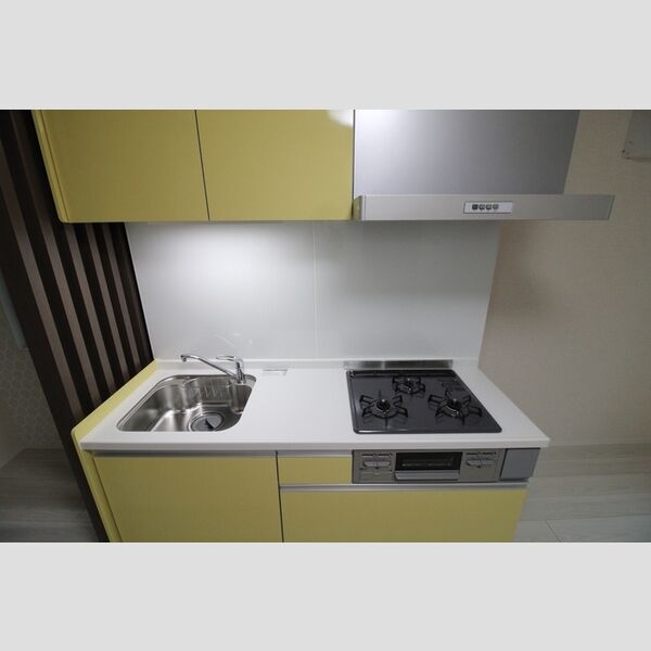 キッチン (システムキッチン)