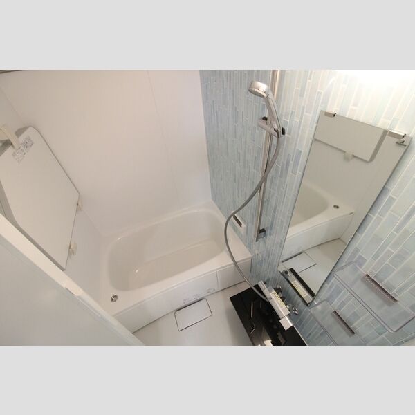 バス (浴室乾燥機・追い炊き機能付き風呂)