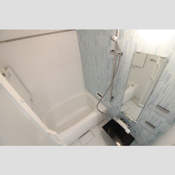 バス (浴室乾燥機・追い炊き機能付き風呂)