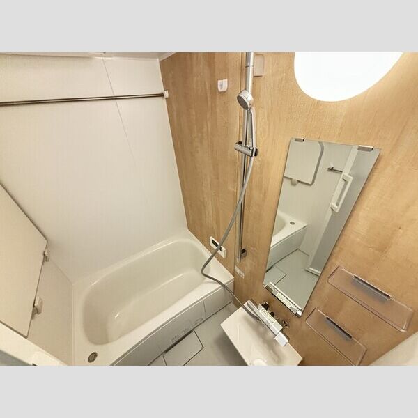 バス (浴室乾燥機・追い炊き機能付き風呂)