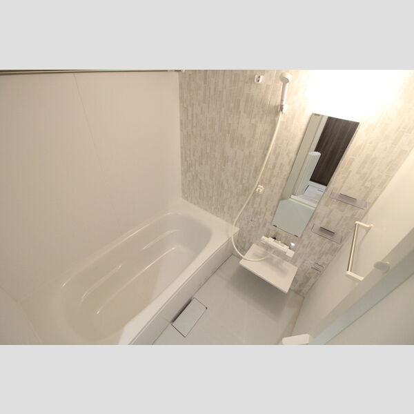 バス (浴室)