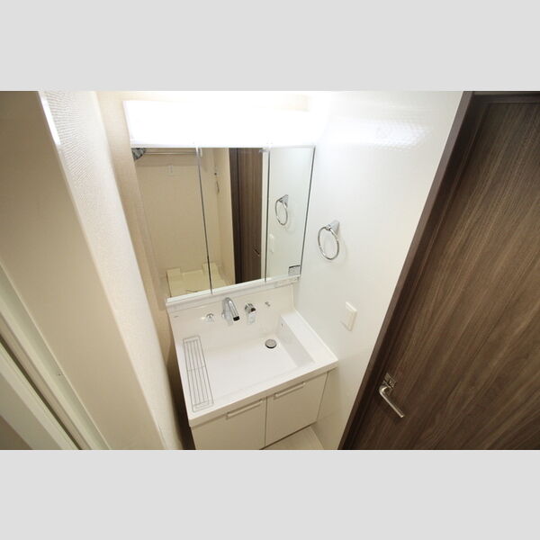 洗面所 (洗面室)