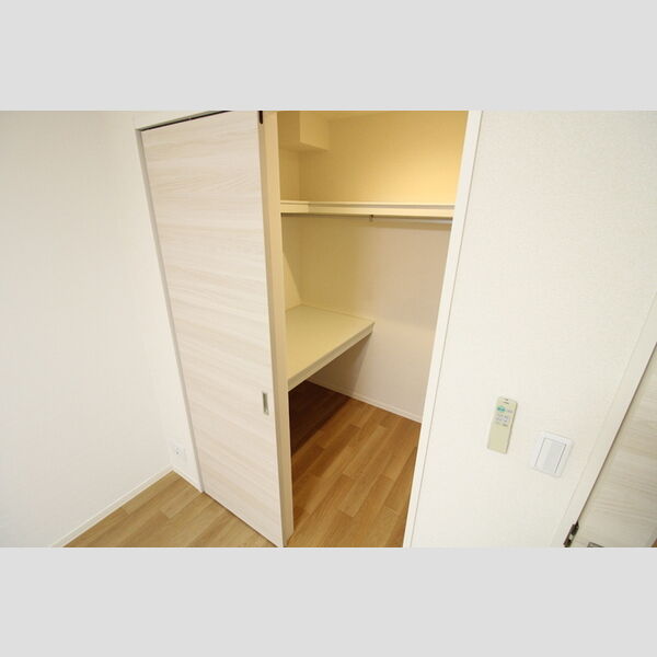 収納 (クローゼット)