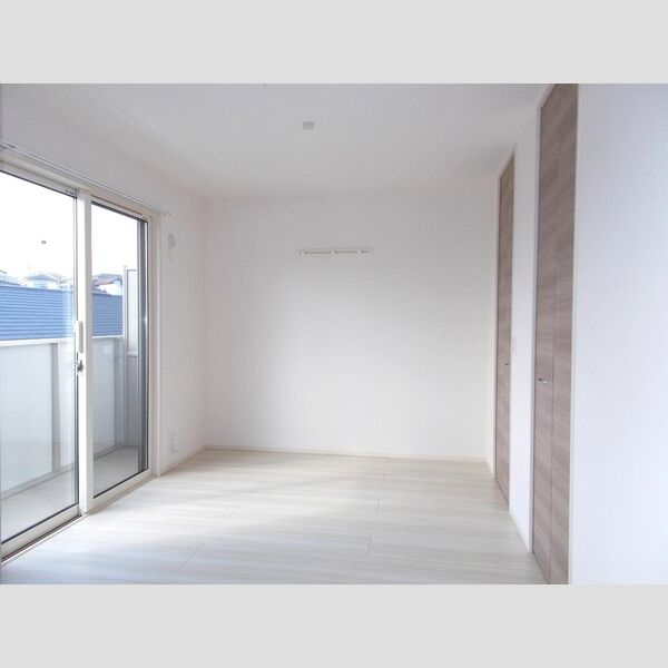 その他 (洋室6帖)