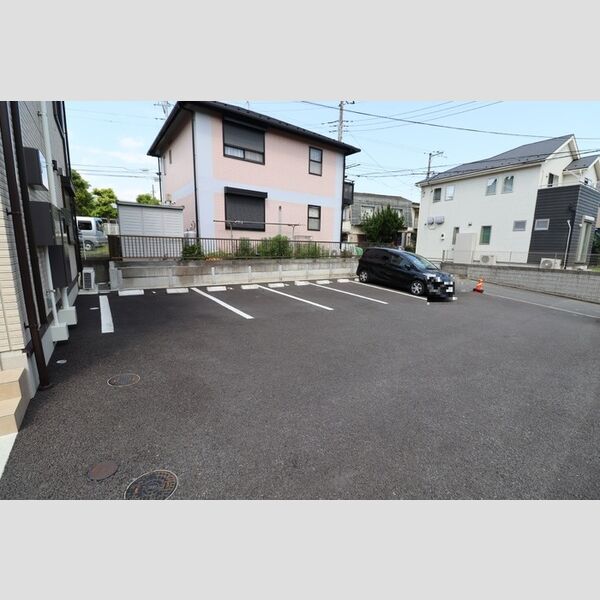 駐車場 (駐車場)