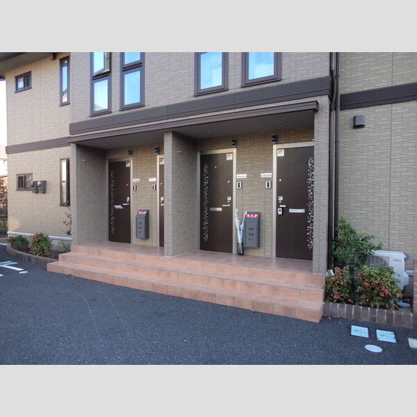 エントランス (エントランス)