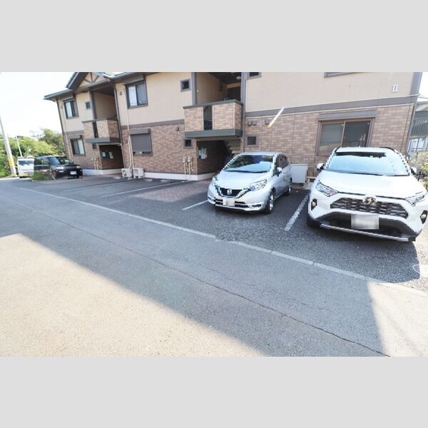 駐車場 (駐車場)