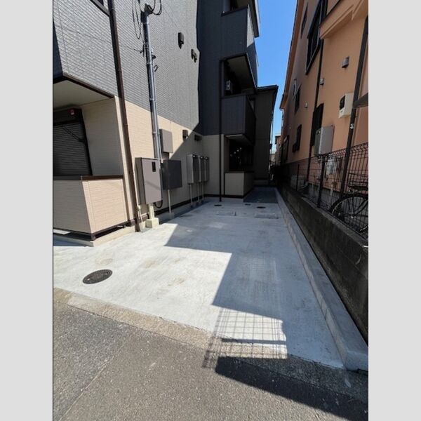 駐車場 (駐車場)