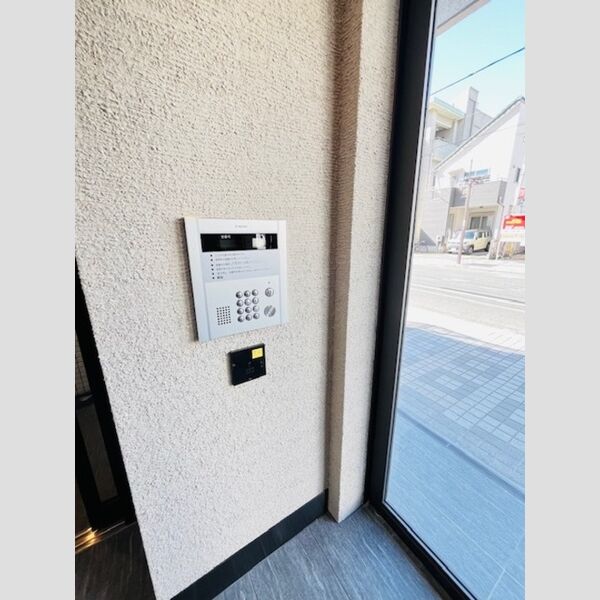 エントランス (エントランス　オートロック)