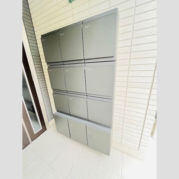 現地周辺 (宅配ボックス)