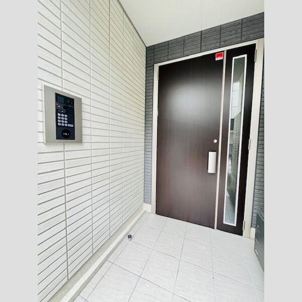 エントランス (エントランス　オートロック)