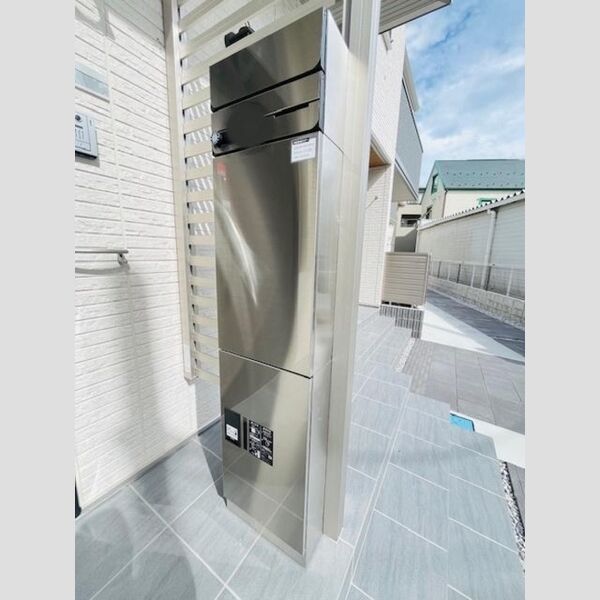 現地周辺 (宅配ボックス)