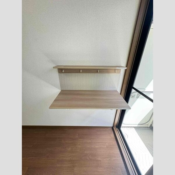 その他設備 (ワークデスク)