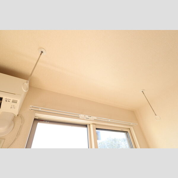 その他 (室内物干し)