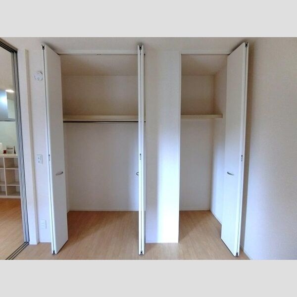 収納 (クローゼット)