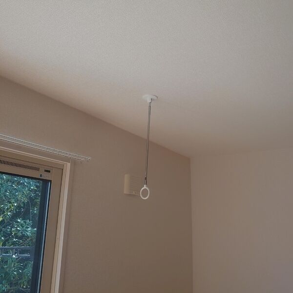 その他設備 (室内物干し)