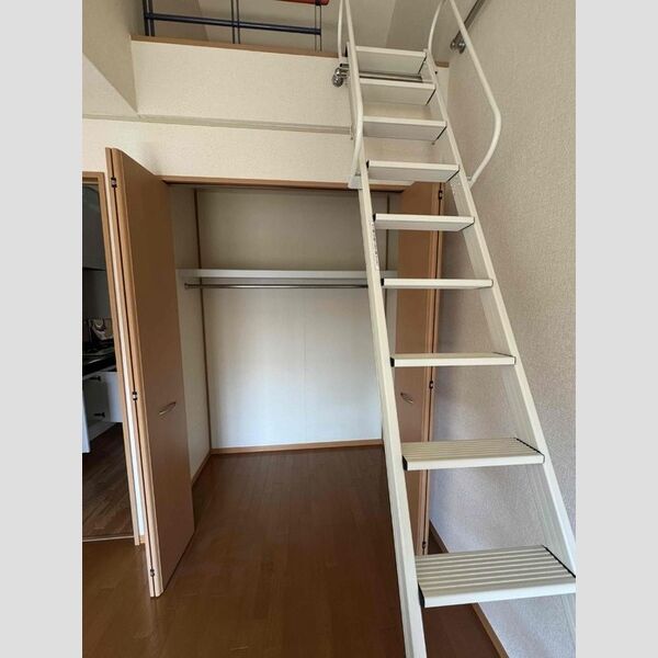 収納 (クローゼット)