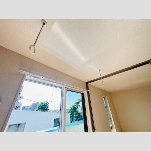 その他 (室内物干し)