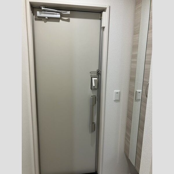 玄関 (玄関)