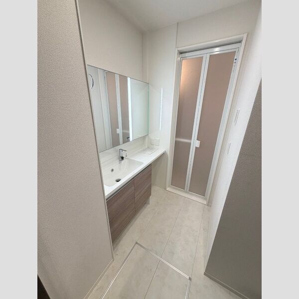 洗面所 (洗面所)