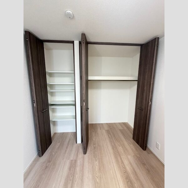 収納 (クローゼット)