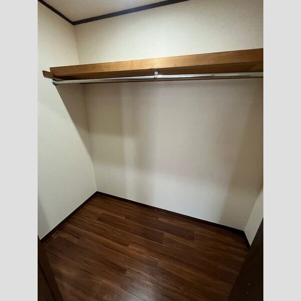 収納 (ウォークインクローゼット)