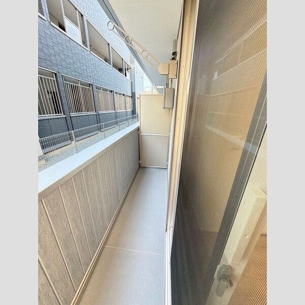 バルコニー・ベランダ (バルコニー)