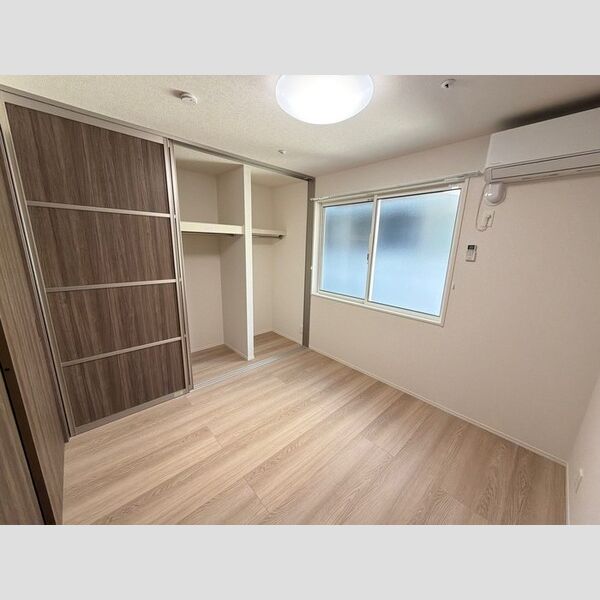 居室・リビング (洋室)