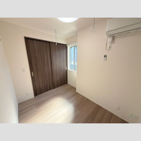 居室・リビング (洋室)