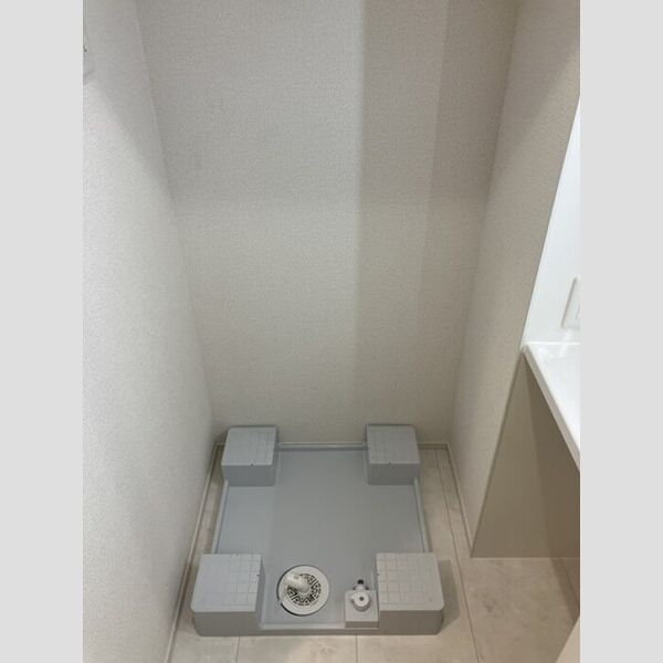 その他 (洗濯機置場)