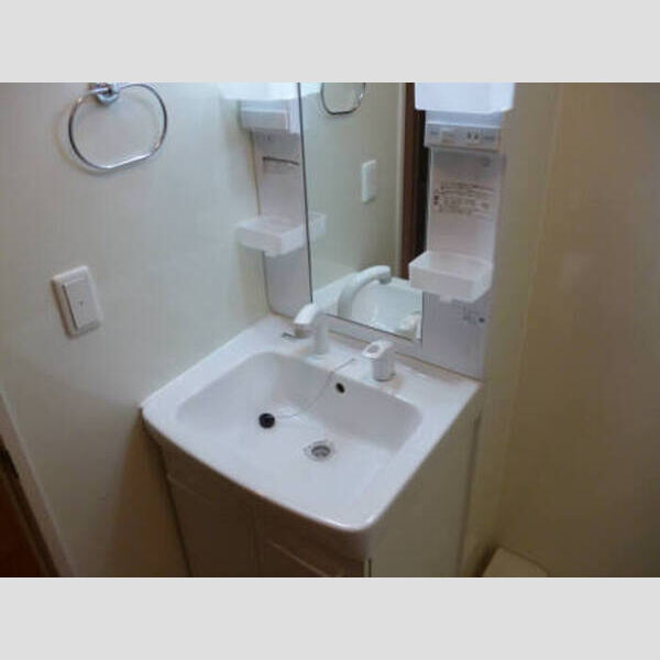 洗面所 (洗髪洗面化粧台)