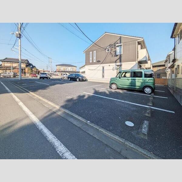 駐車場 (駐車場)