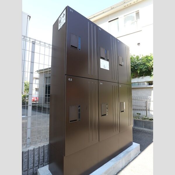 現地周辺 (宅配BOX)