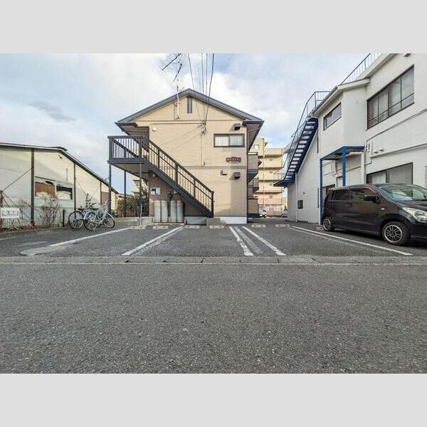 駐車場 (駐車場)